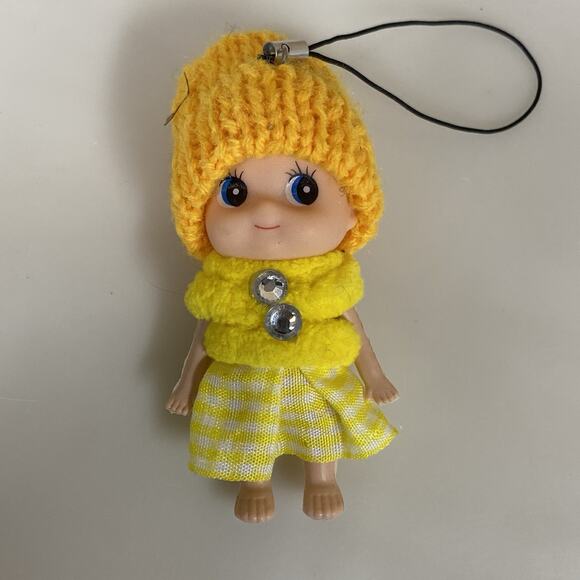 4 Small Doll Ornaments Backpack/Purse Charms Keychain Party Favor - Picture 3 of 7